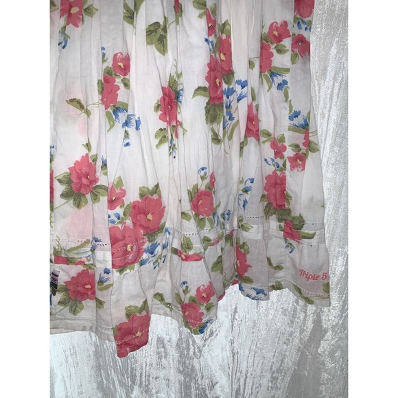 Flowy Floral Dress - Picture 4 of 6